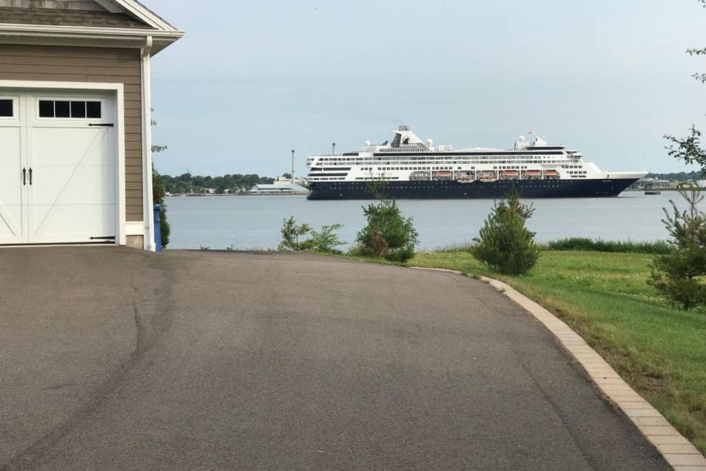 Scenic Harbour View House Waterfront Apartment *