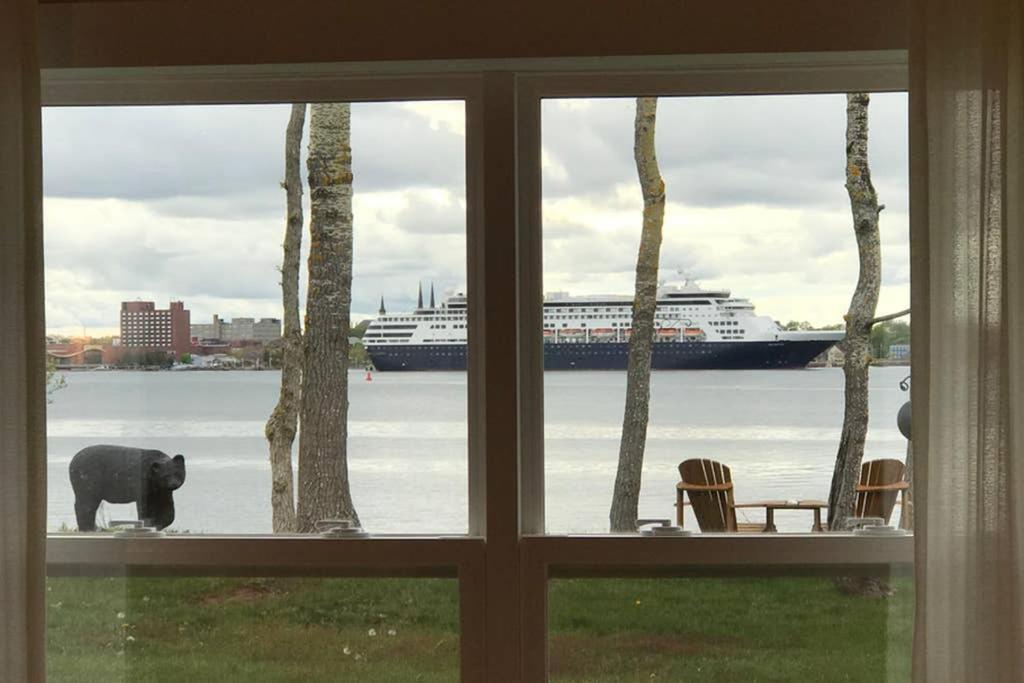 Scenic Harbour View House Waterfront Apartment *